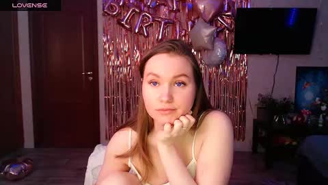 Snapshot of janeblossomhot chatting on February 1, 2:45 pm Jane online show from February 1, 2:45 pm