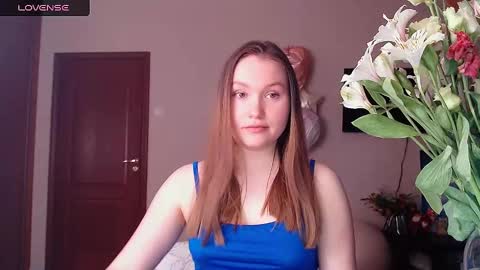 Snapshot of janeblossomhot chatting on February 18, 5:09 pm Jane online show from February 18, 5:09 pm