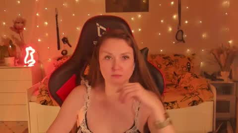 Jane online show from December 13, 7:53 pm