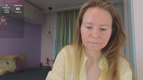 janepearl online show from December 11, 8:04 am