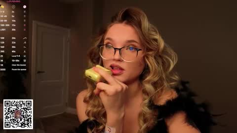 Hi Im Alice and here youll find something online show from January 9, 6:19 am