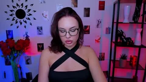 janewyatt online show from March 4, 8:35 am