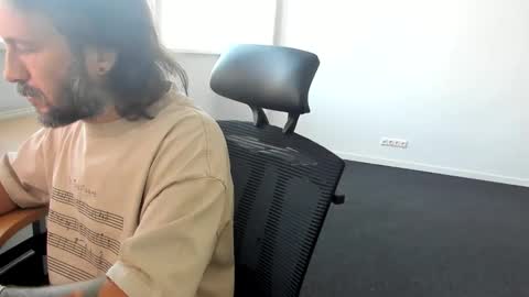 Jan Jerkoff public online show from January 12, 8:21 am