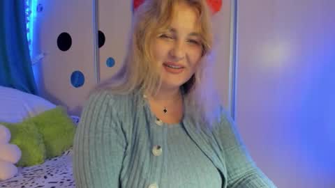 Snapshot of jansylines chatting on September 9, 7:14 pm JansyLines online show from September 9, 7:14 pm