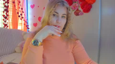Snapshot of jansylines chatting on February 22, 9:56 am JansyLines online show from February 22, 9:56 am