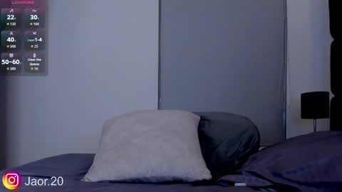 Jaor Owens online show from October 18, 1:43 am