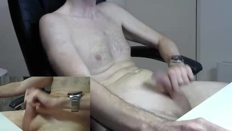 japie93 online show from October 30, 7:47 pm