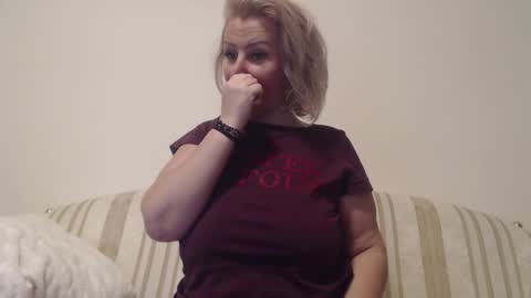 Snapshot of jaqueline88 chatting on February 11, 3:50 am jaqueline88 online show from February 11, 3:50 am