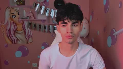 Jaremy online show from November 17, 4:09 pm