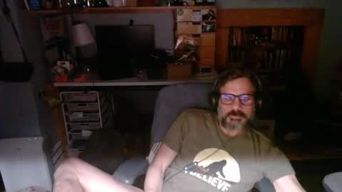 jareth_returns online show from March 19, 5:57 am