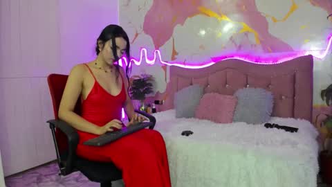 jasmine_star12 online show from January 9, 8:14 pm