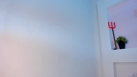 jasminebella0 online show from October 31, 11:16 pm