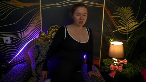 Jasmine online show from December 9, 10:54 am