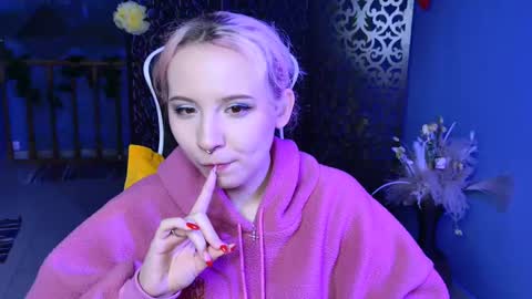 Jasmine online show from March 11, 8:19 am