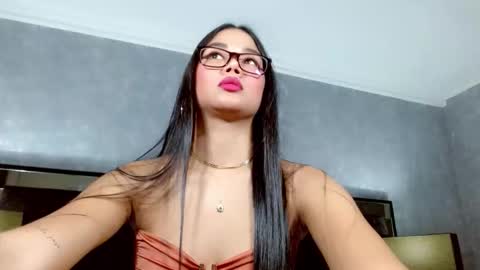 Jazmin online show from February 3, 9:41 pm