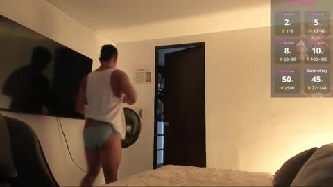 JBrooksXx online show from March 4, 12:24 pm