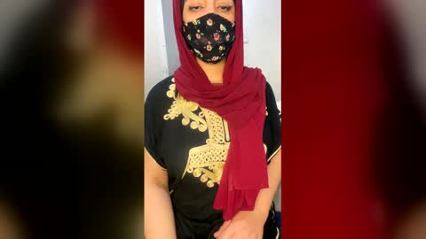 Jassmina  online show from December 18, 10:49 pm