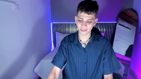 J A S S O N  online show from November 8, 8:23 pm