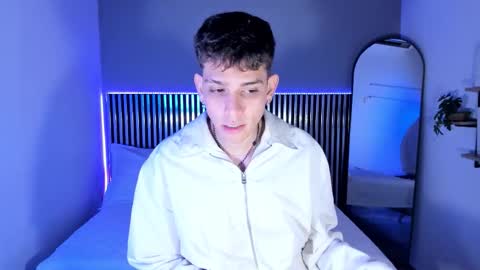 J A S S O N  online show from November 5, 4:42 pm