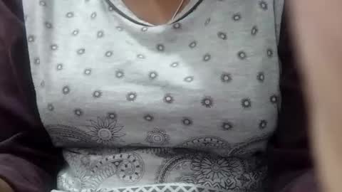 jasspreettt online show from April 1, 4:48 pm