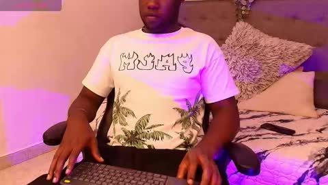 Snapshot of jaun_manuel08 chatting on September 19, 3:49 pm Juan online show from September 19, 3:49 pm