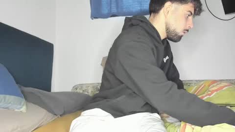 Javier  online show from May 25, 6:14 pm