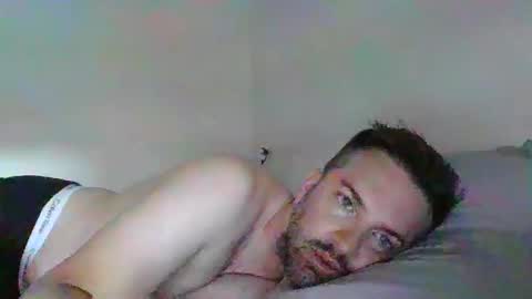 Snapshot of javiergtomas chatting on September 11, 1:23 pm Thomas online show from September 11, 1:23 pm
