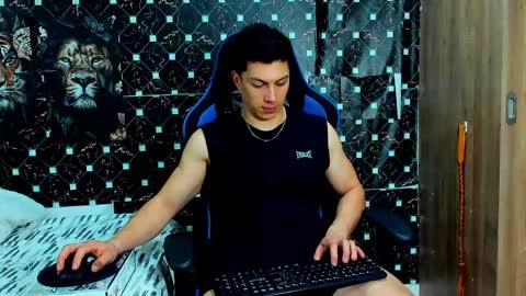 Javier online show from May 6, 6:08 am
