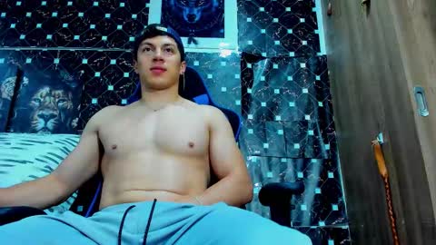 Javier online show from January 14, 10:18 pm