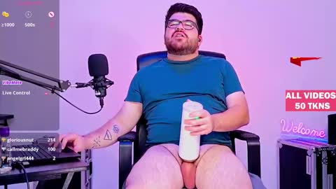 Jax Luna online show from December 6, 9:16 am