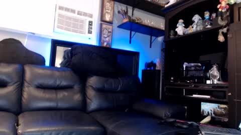 jax online show from October 27, 2:11 am