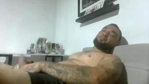 jay594025 online show from March 6, 11:31 am