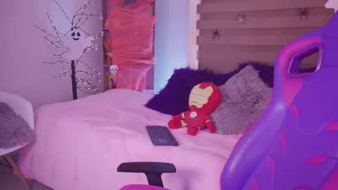 Jayen online show from October 22, 7:15 pm