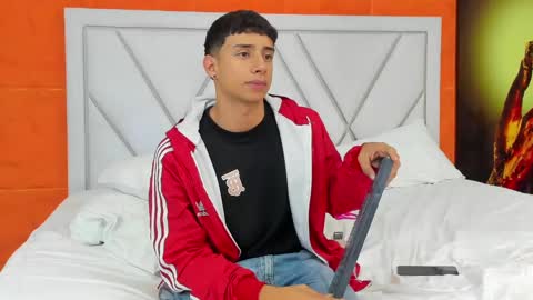 jaze_bradley online show from March 5, 2:45 pm