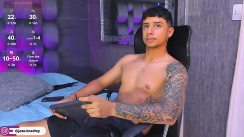 jaze_bradley online show from October 17, 11:47 am