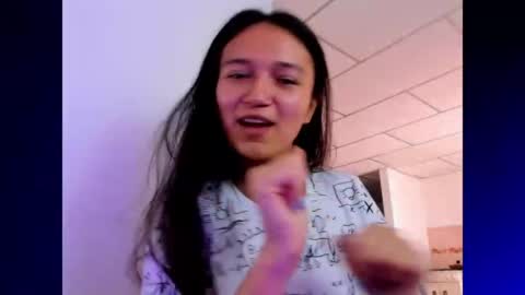 Jazmin online show from April 26, 3:20 pm