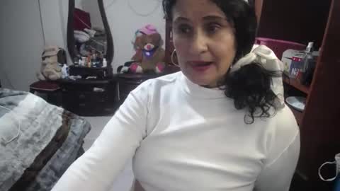 jazmim online show from December 22, 10:05 pm