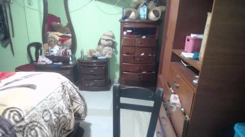 jazmim online show from October 9, 2:44 pm