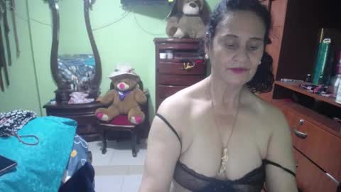 jazmim online show from February 19, 3:27 pm