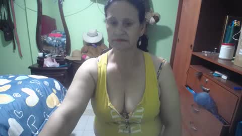 jazmim online show from March 2, 10:59 pm