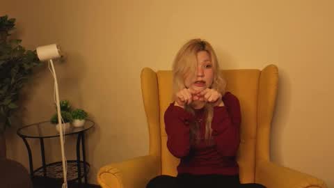 Jasmine online show from October 13, 3:36 pm