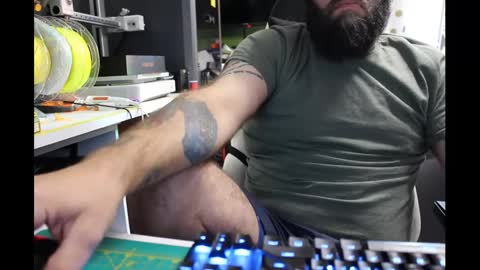 jbb6221601 online show from October 5, 4:58 pm