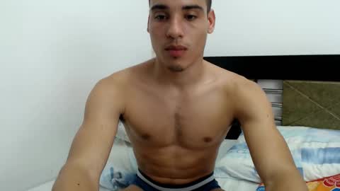 Lin online show from October 24, 3:40 am