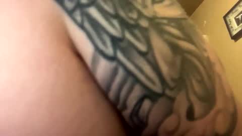 jcribbs online show from December 21, 11:00 pm