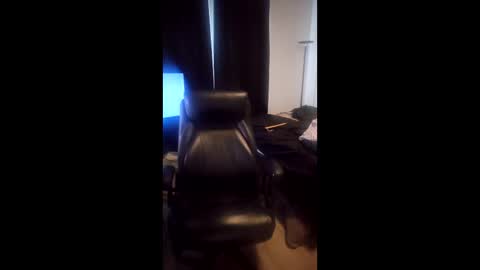 jdiggler99 online show from February 21, 5:38 pm