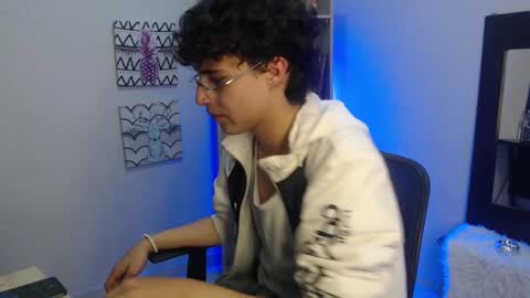 jeam_hot online show from January 11, 10:40 pm
