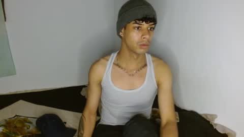 Snapshot of jeampier_sexy chatting on December 1, 11:29 pm jeampier_sexy online show from December 1, 11:29 pm