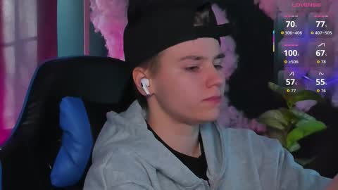 jean_wilsons online show from March 20, 11:26 am