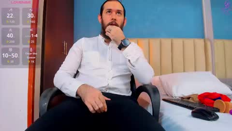 Jeanpiere online show from January 19, 2:32 am