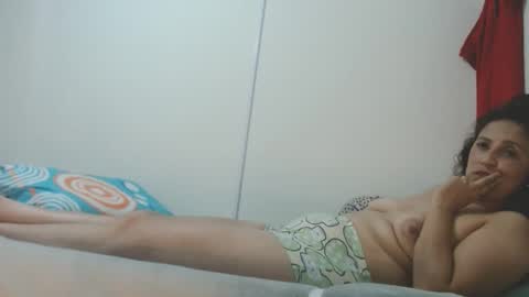 jeans_and_emma online show from April 8, 1:08 am